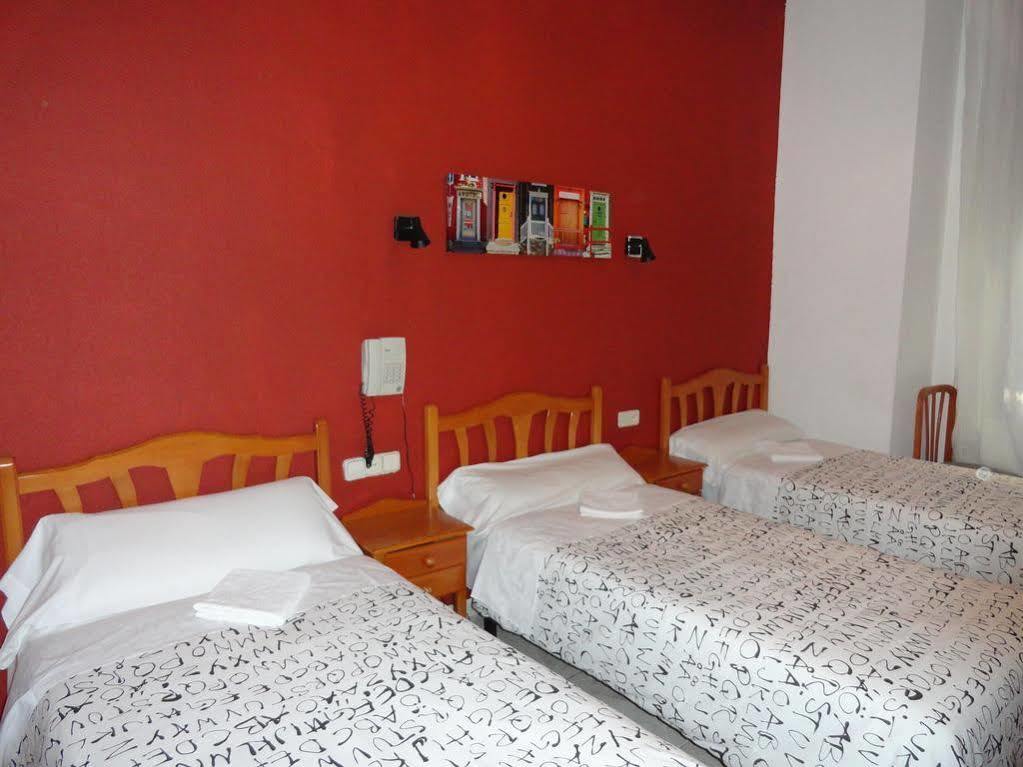 Hostal Fuencarral Kryse Madrid Eksteriør billede