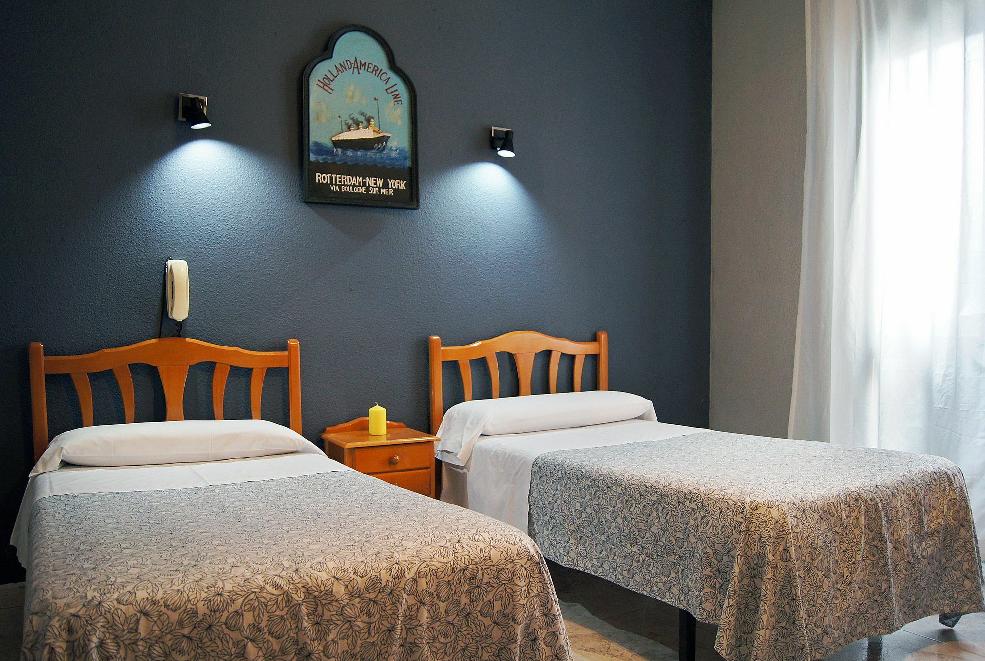 Hostal Fuencarral Kryse Madrid Eksteriør billede