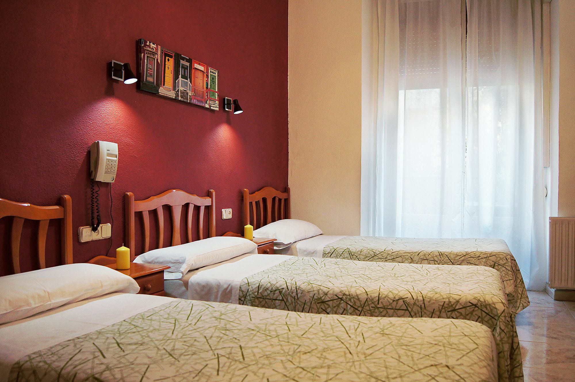 Hostal Fuencarral Kryse Madrid Eksteriør billede